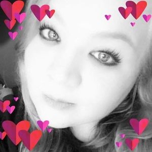 Meet your Posher, Natasha